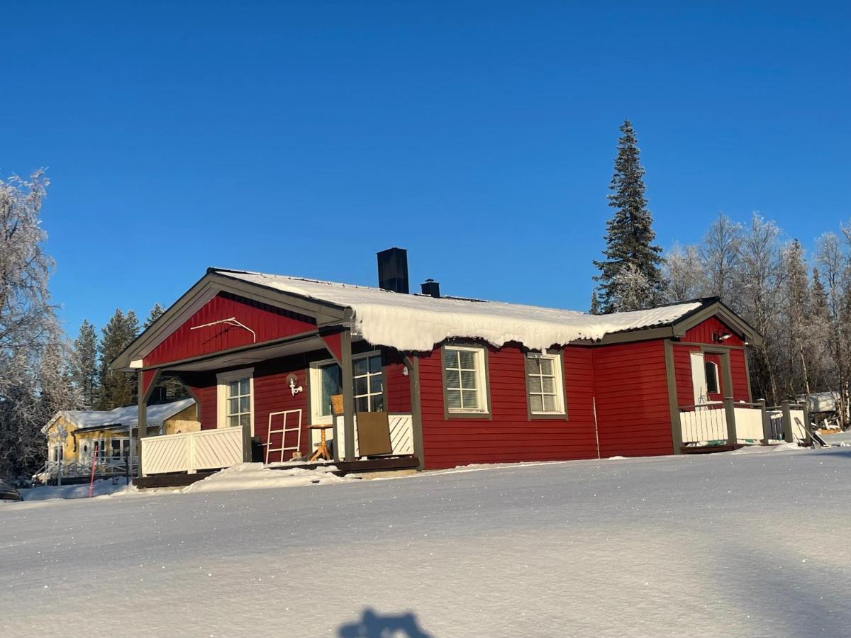 Little Adorable Red Βίλα Kiruna Εξωτερικό φωτογραφία